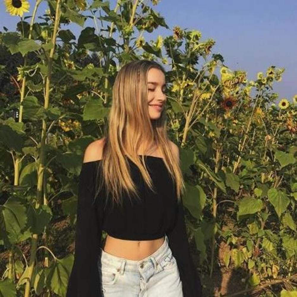 Meet your Posher, Sofia